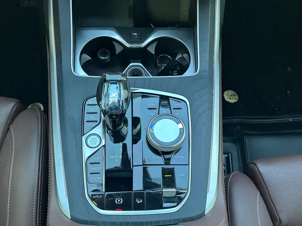BMW X7 2022 — фото 17