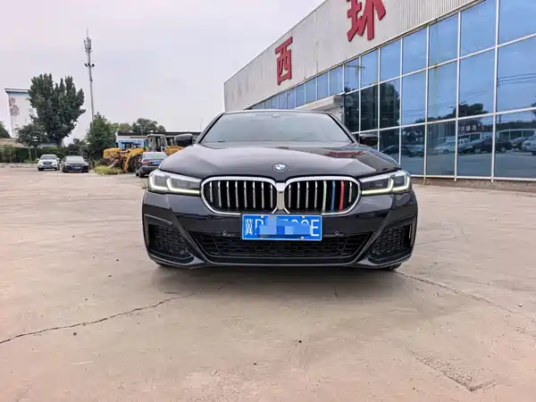 BMW 5 Series 2023