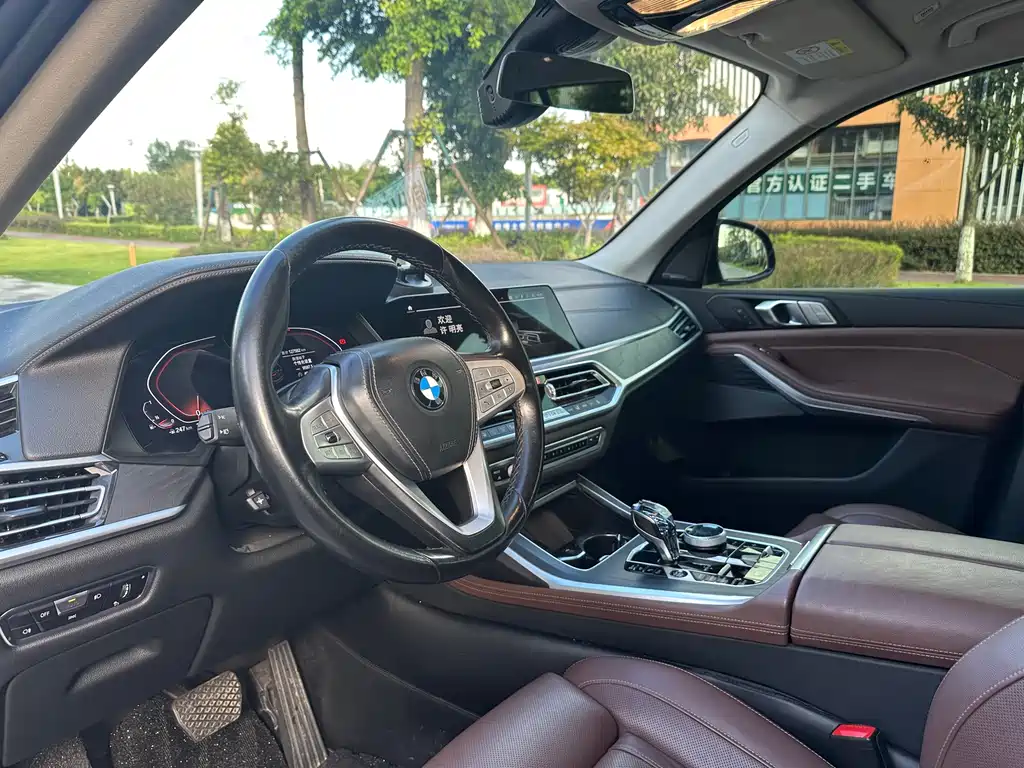 BMW X7 2022 — фото 12