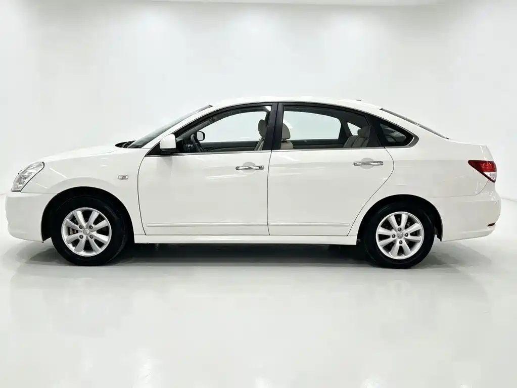 Nissan Sylphy 2016 — фото 13