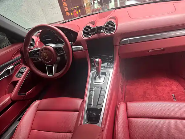 Porsche 718 2022