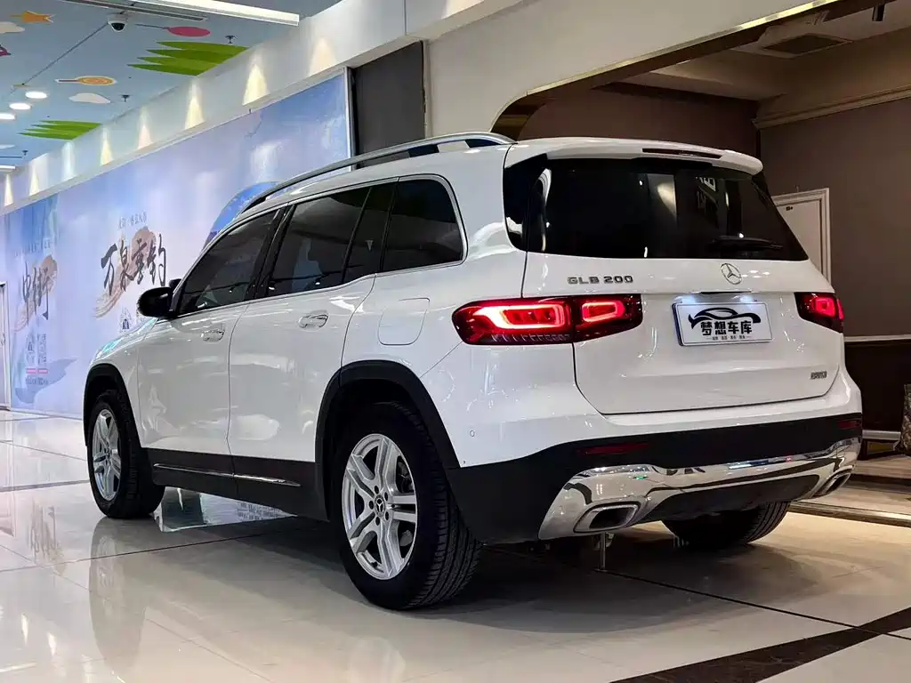 Mercedes-Benz GLB 2021 — фото 7