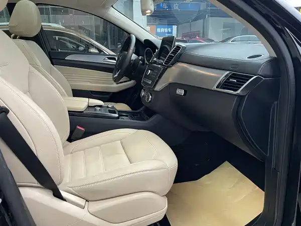 Mercedes-Benz GLE Coupe 2015