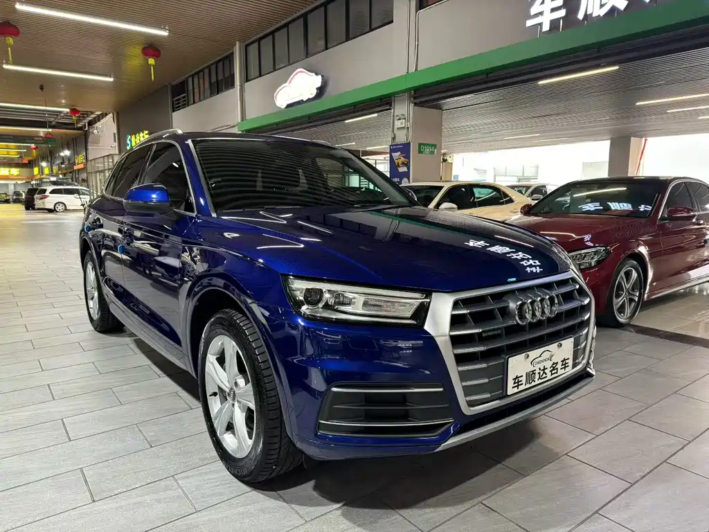 Audi Q5L 2019 — фото 2