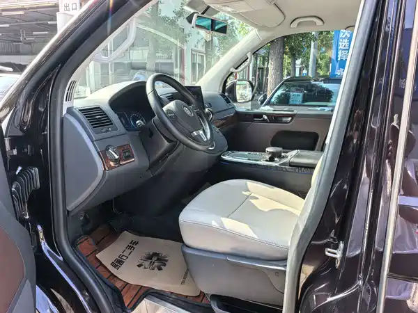 Volkswagen Metroway 2015