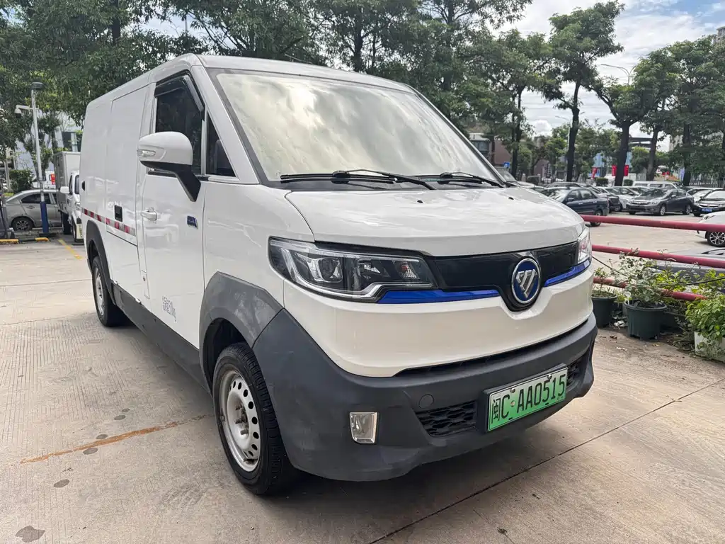 Futian Smart Smurf E5 2023 — фото 3