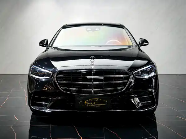 Mercedes-Benz S-Class 2024
