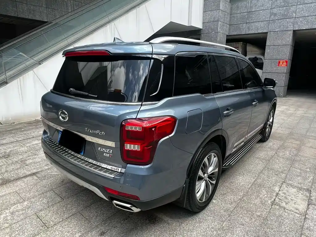 GAC Trumpchi GS8 2018 — фото 7
