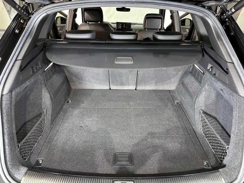 Audi Q5L 2024 — фото 14