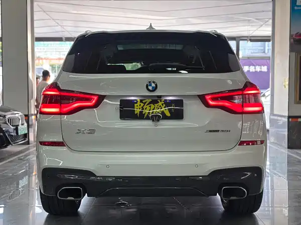 BMW X3 2021