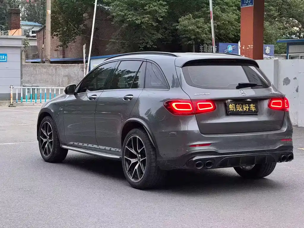 Mercedes-Benz GLC AMG 2022 — фото 4