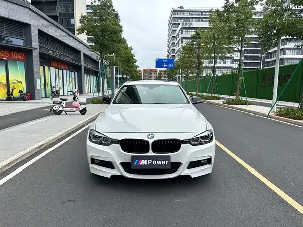 BMW 3 Series 2018