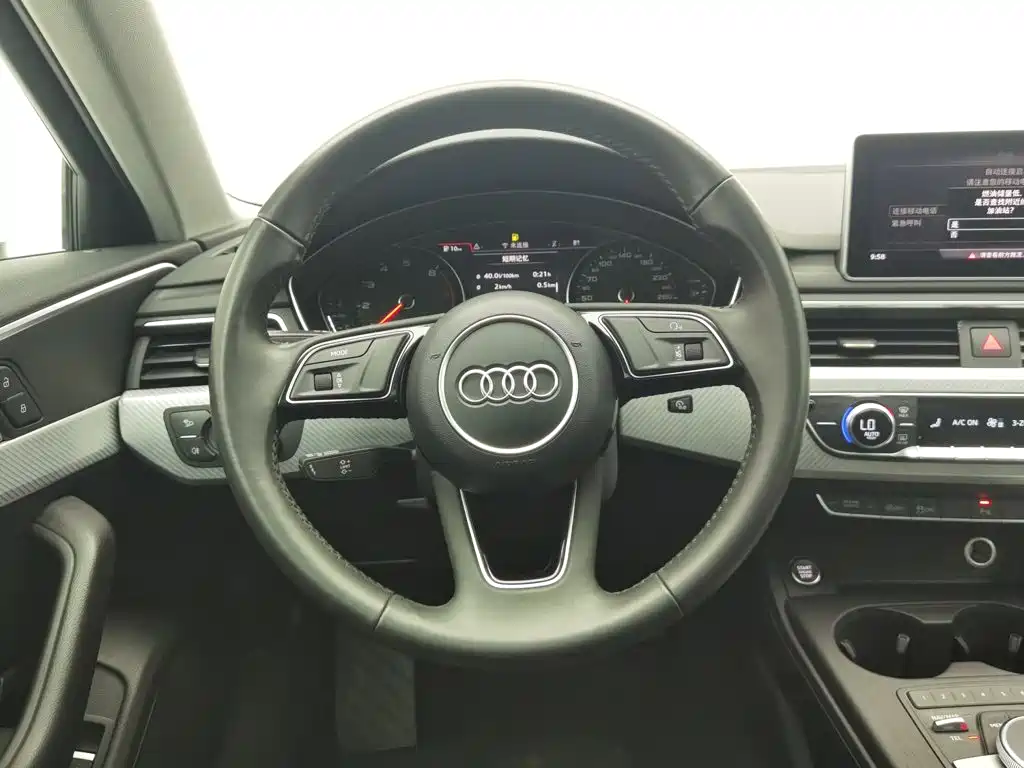 Audi A4L 2017 — фото 11