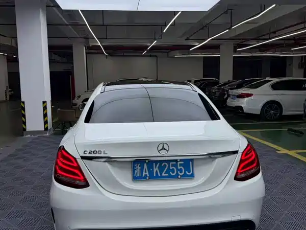 Mercedes-Benz C-Class 2017