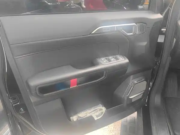 Jetour Traveller 2025