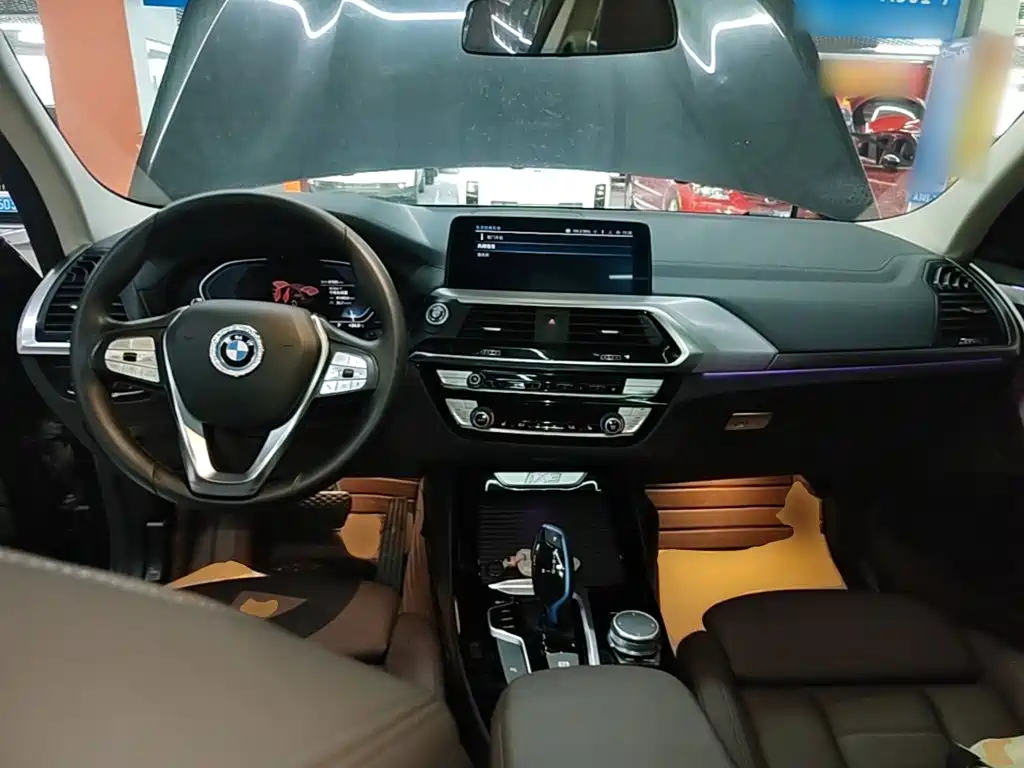 BMW iX3 2021 — фото 10