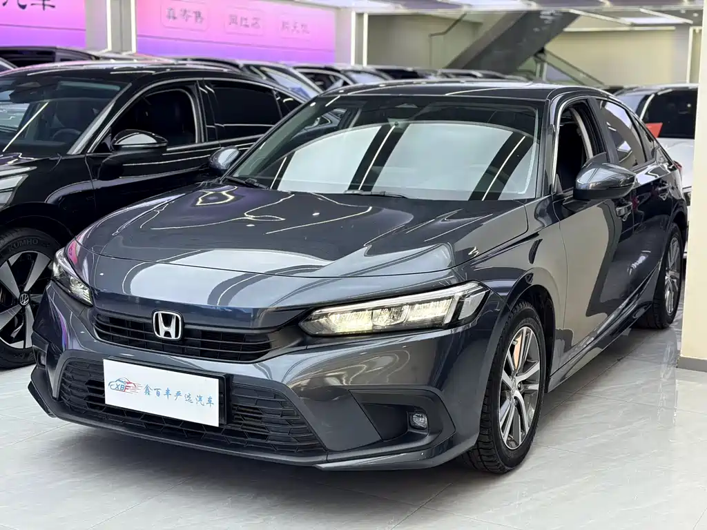 Honda Civic 2024 — фото 1
