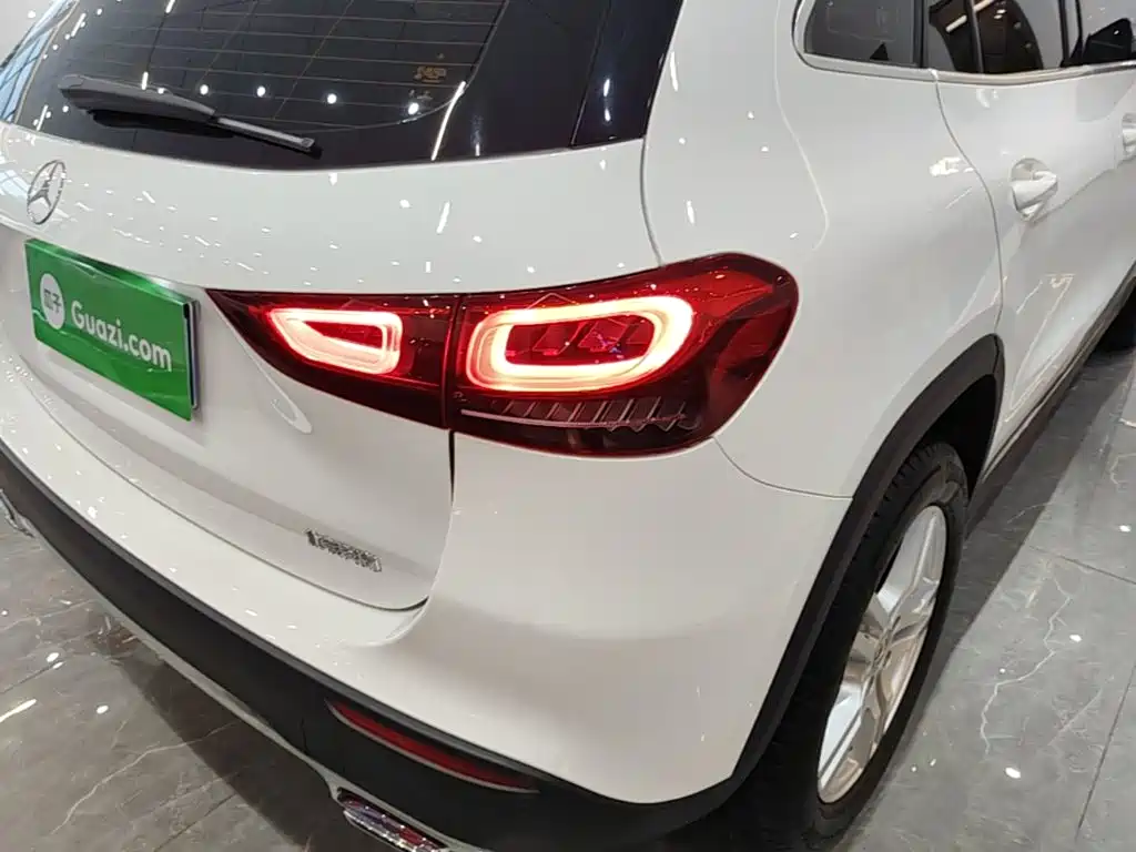 Mercedes-Benz GLA 2023 — фото 8