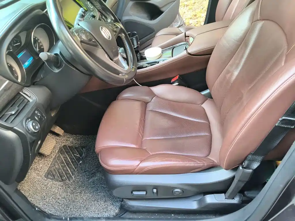 Buick Envision Plus 2017 — фото 8