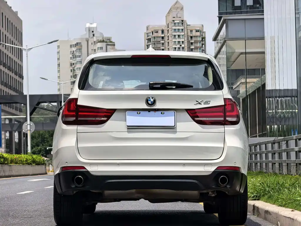 BMW X5 2018 — фото 5