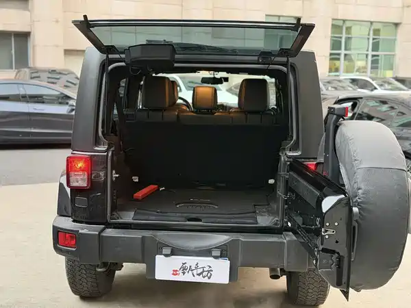 Jeep Wrangler 2017