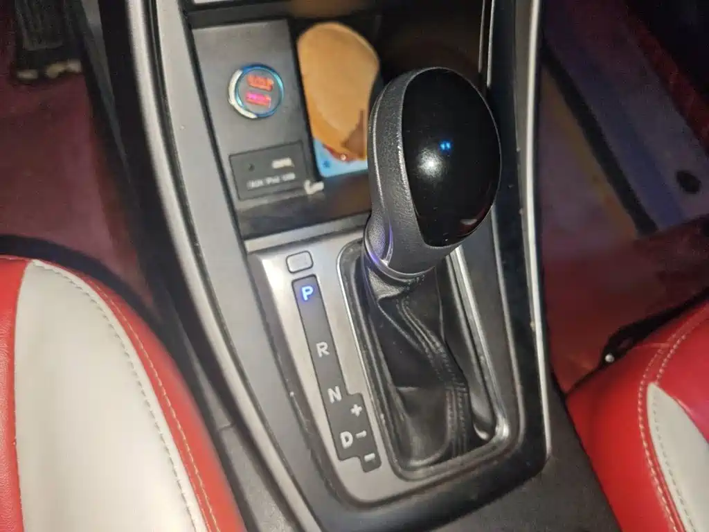 Hyundai Elantra 2018