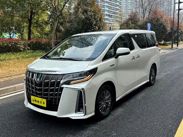 Toyota Alphard 2021