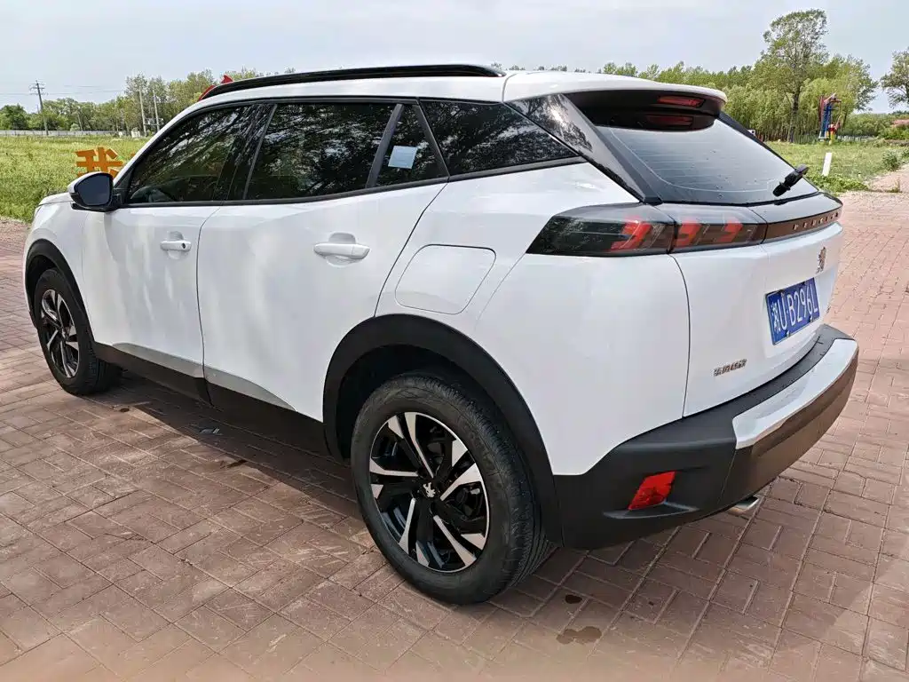 Peugeot 2008 2023
