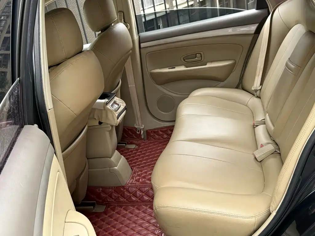Nissan Sylphy 2015 — фото 9