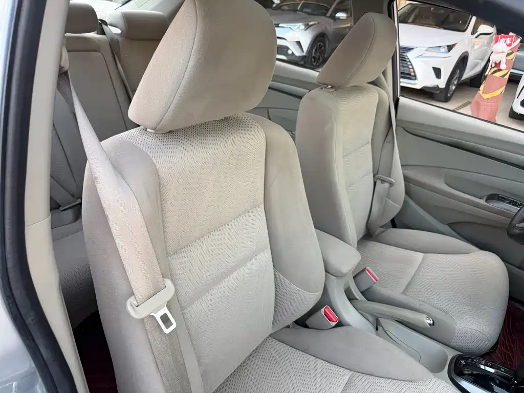 Honda City Classic 2015 — фото 15