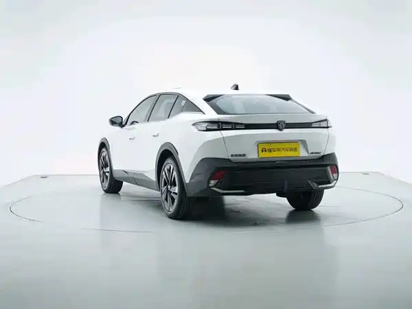Peugeot 408X 2024
