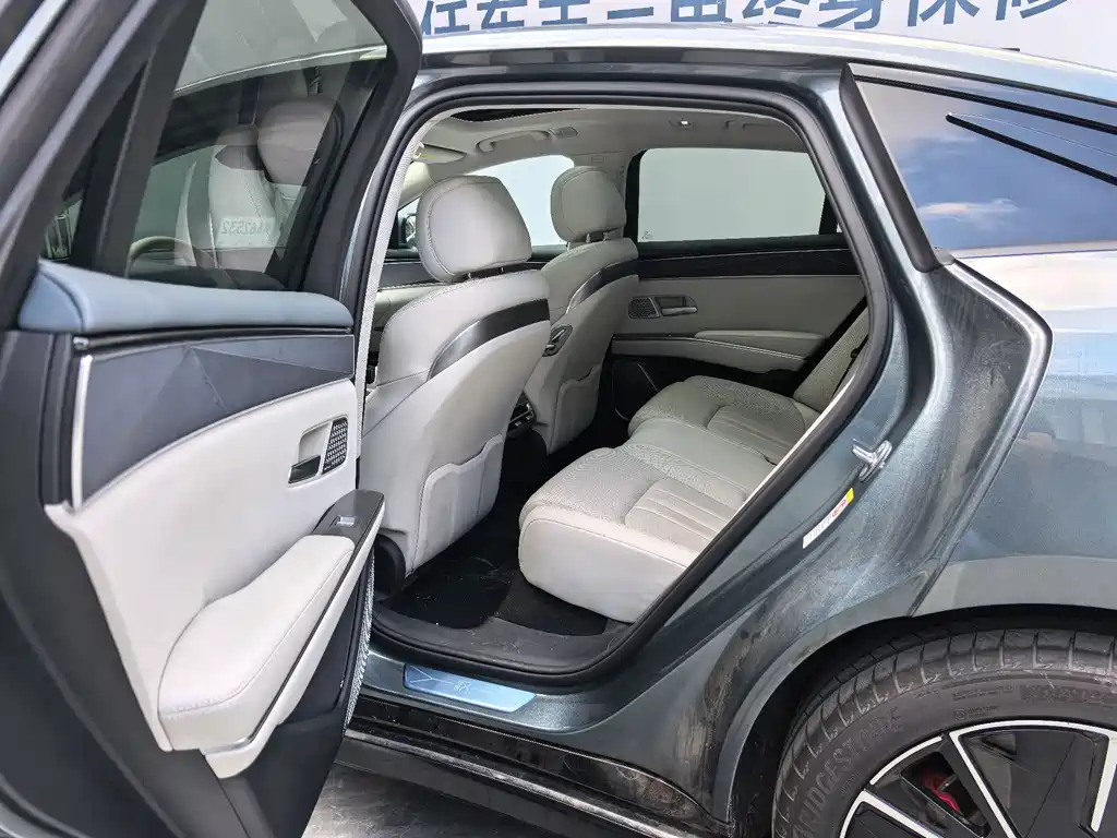 BYD Han L 2025 — фото 13