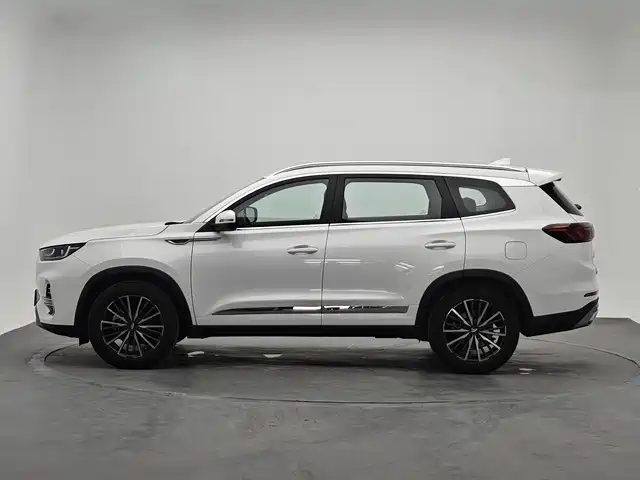 Chery Tiggo 8 PLUS 2022 — фото 3
