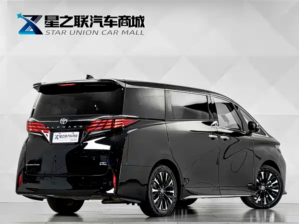 Toyota Alphard 2023
