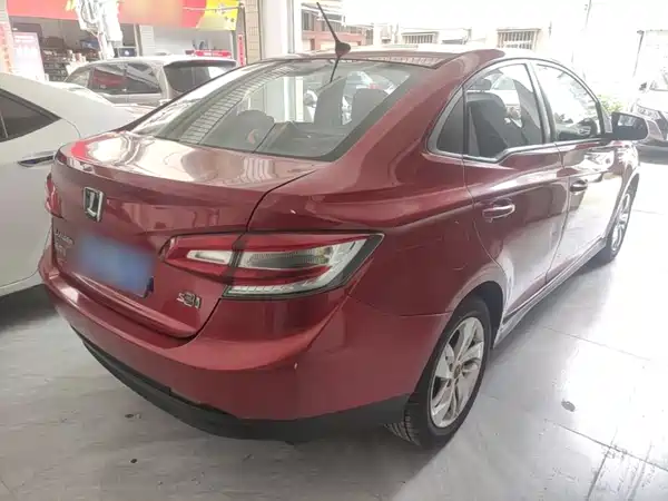 Luxgen Sharp 3 2017