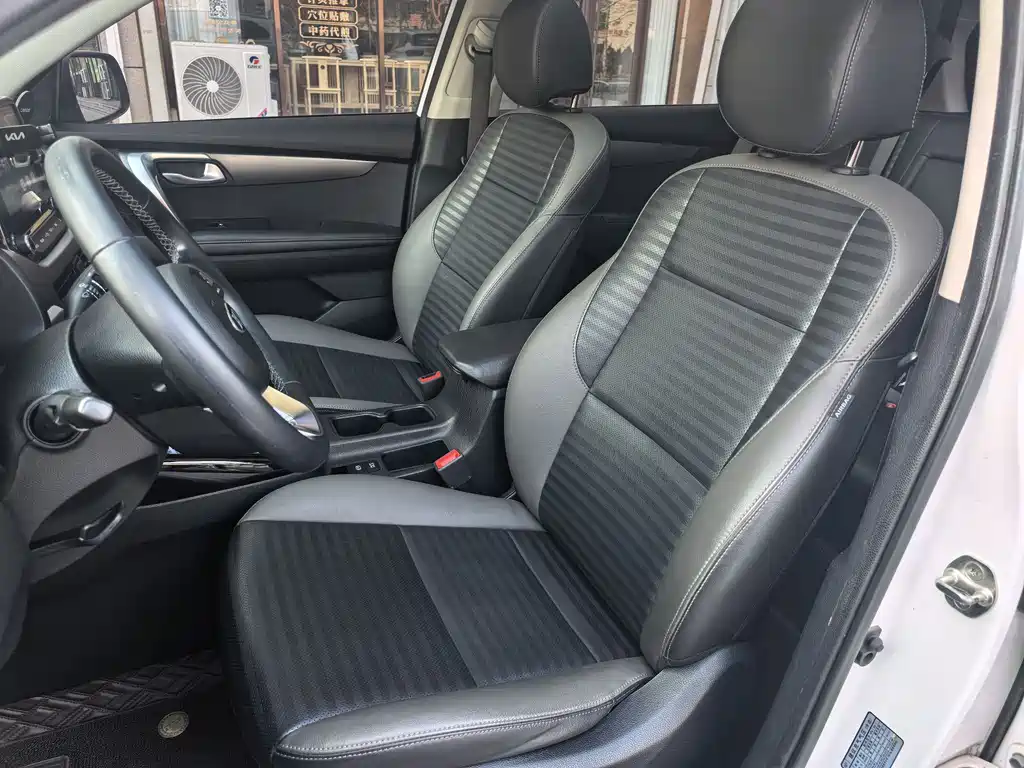Kia Sportage 2020 — фото 10