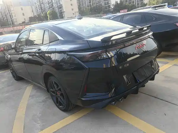Dongfeng Yixuan 2022