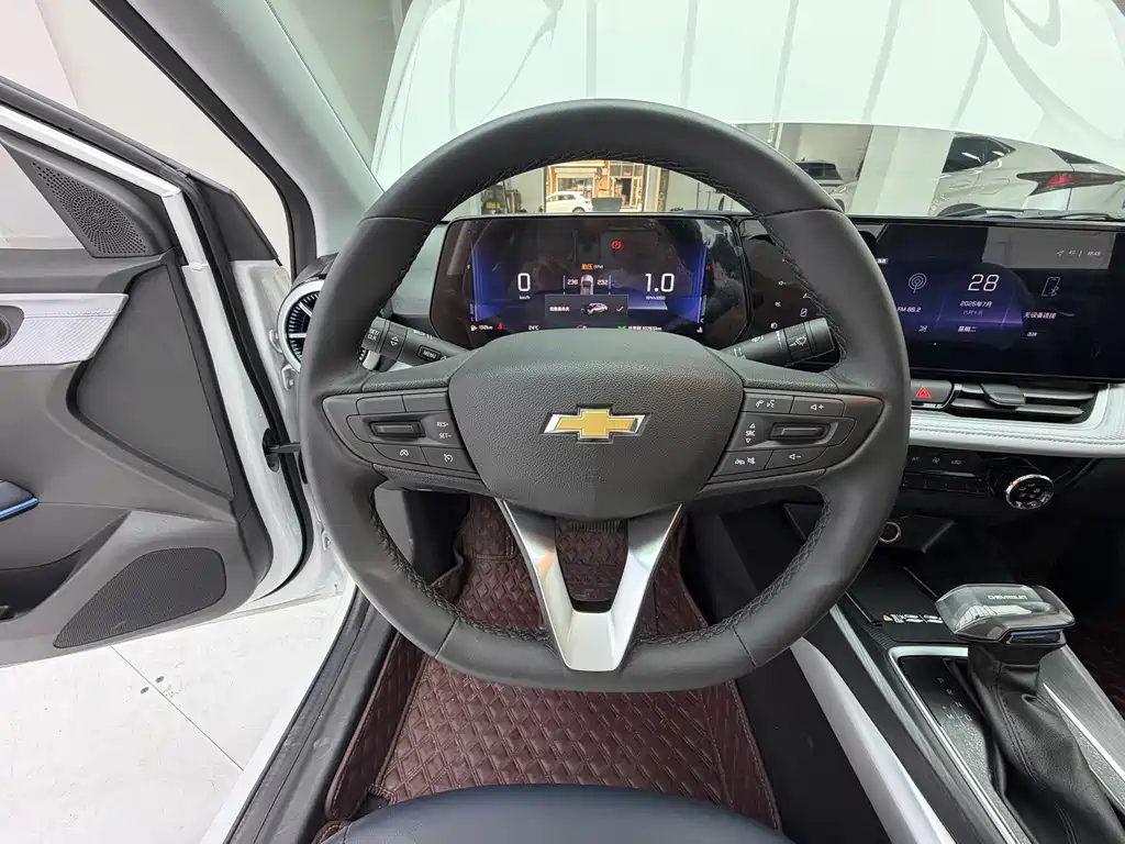 Chevrolet Cruze 2023 — фото 10