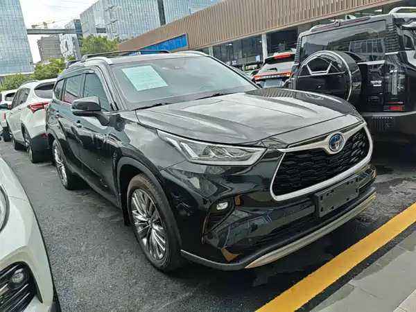 Toyota Highlander 2022