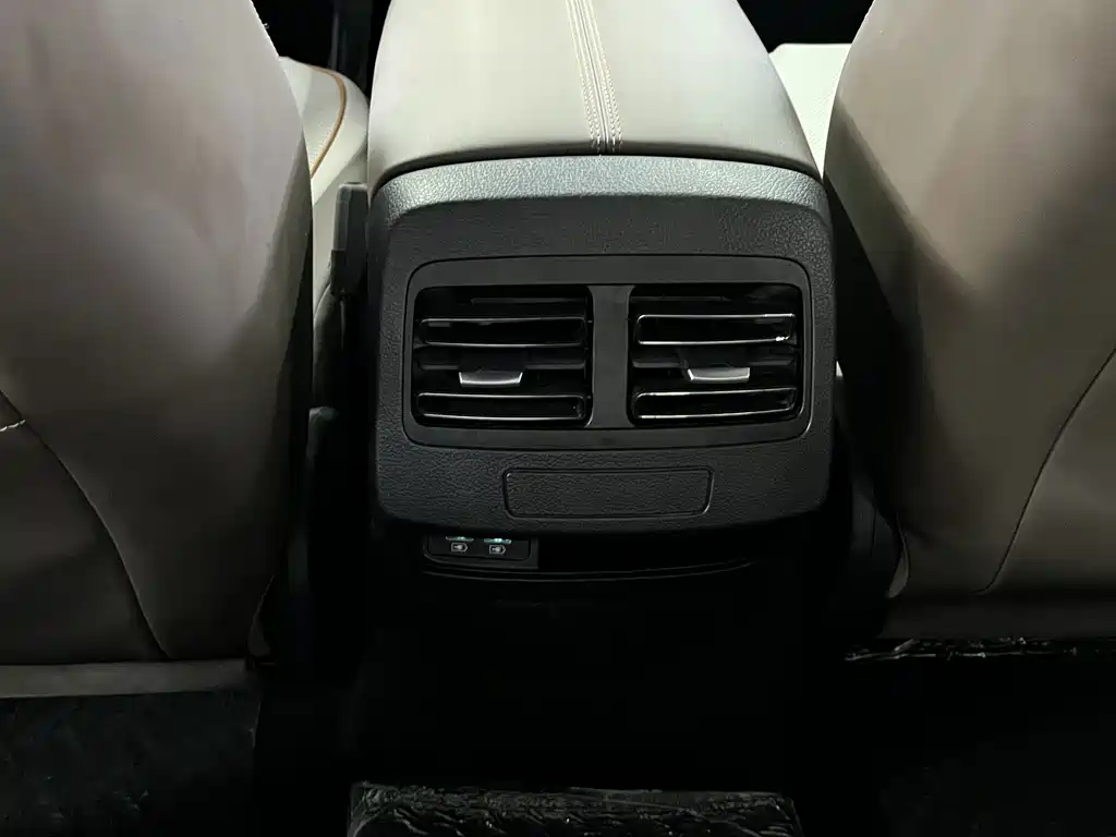 BYD Qin PLUS 2023 — фото 18