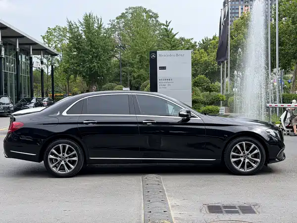 Mercedes-Benz E-Class 2018