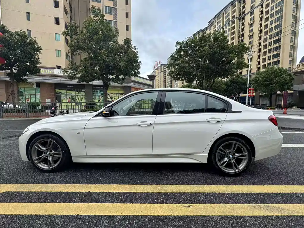 BMW 3 Series 2019