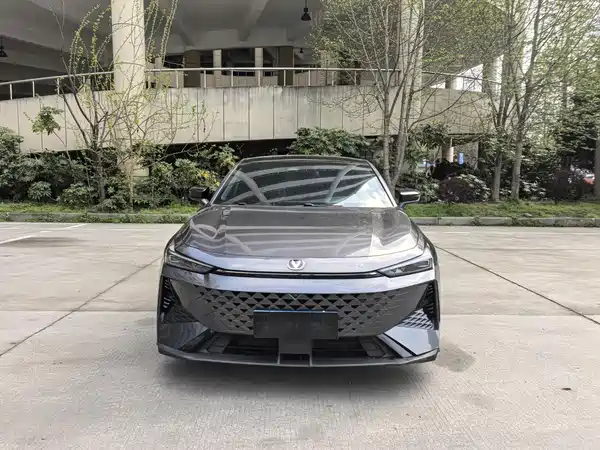Changan UNI-V 2024