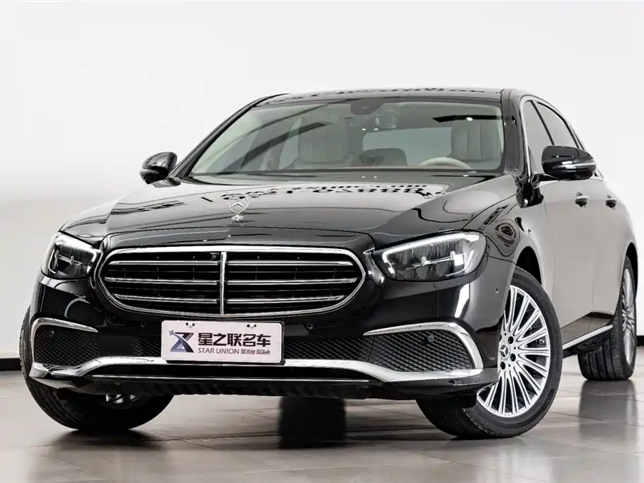 Mercedes-Benz E-Class 2023 — фото 2