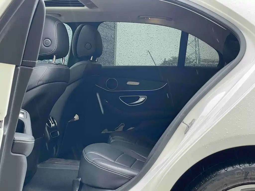 Mercedes-Benz C-Class 2020 — фото 13