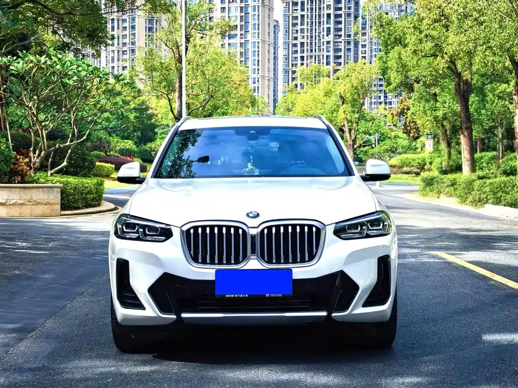 BMW X3 2022 — фото 2