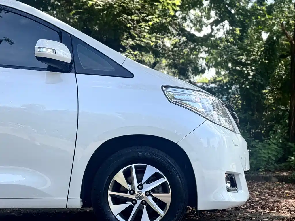 Toyota Alphard 2015 — фото 7