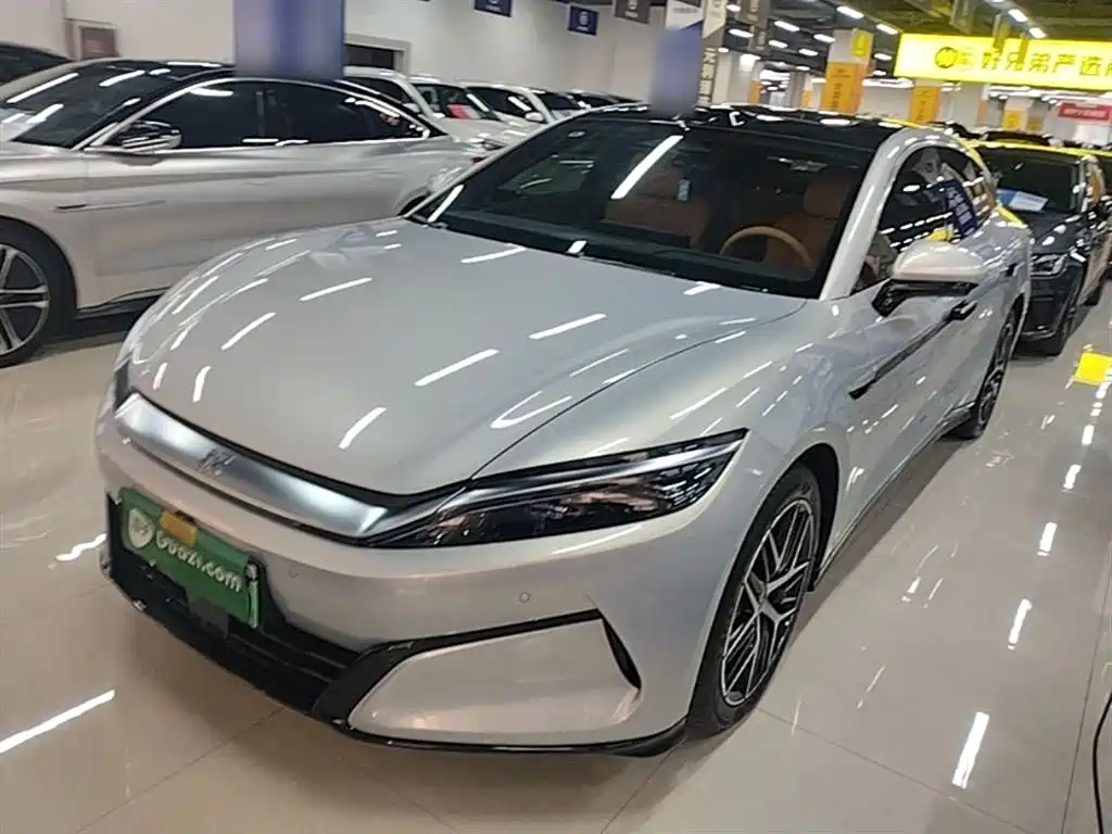 BYD Han L 2025 — фото 1