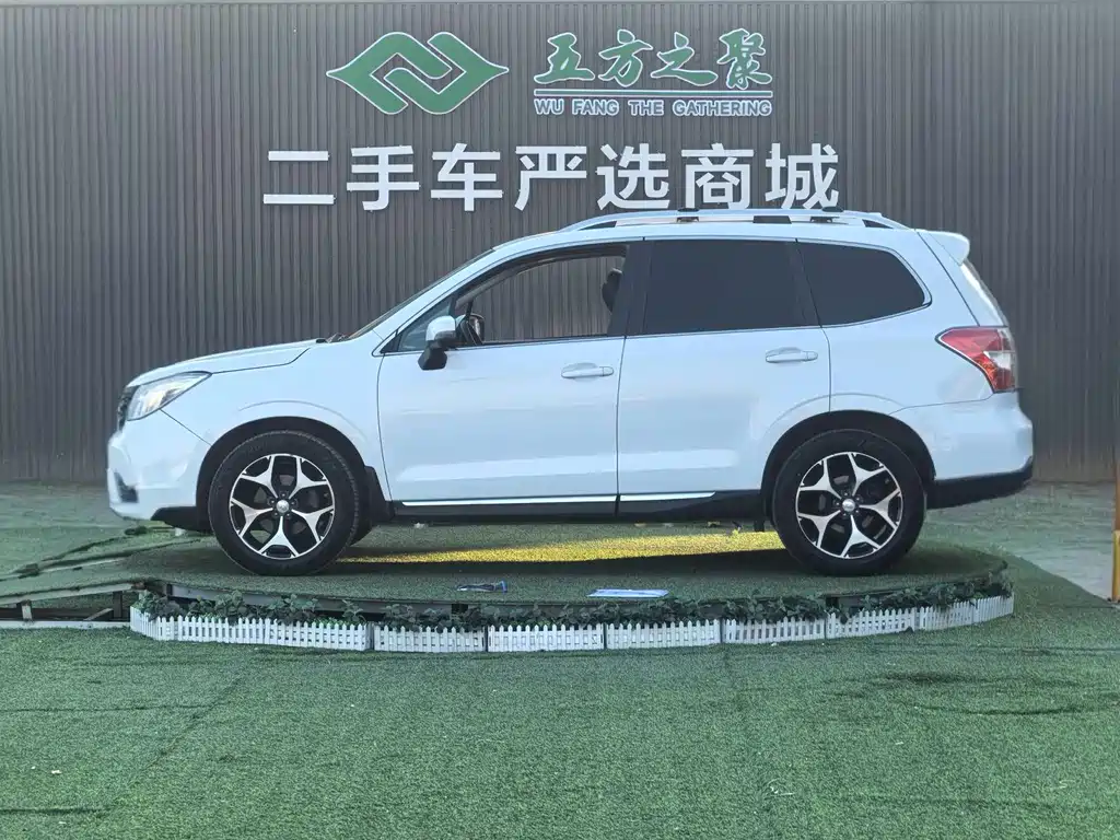 Subaru Forester 2013 — фото 21