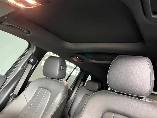 Mercedes-Benz GLB 2020
